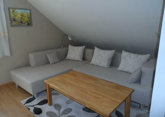 Ludmila Apartamento *